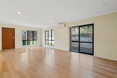 Photo of property in 5d Motatau Road, Papatoetoe, Auckland, 2025