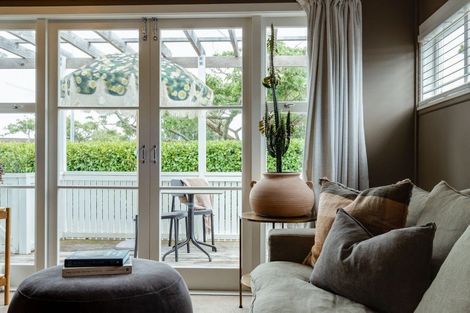 Photo of property in 109 Thornton Road, Cambridge, 3434