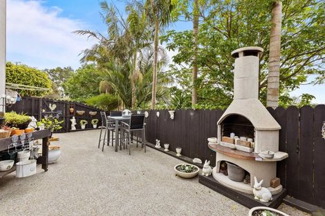 Photo of property in 12/102 Greenhithe Road, Greenhithe, Auckland, 0632