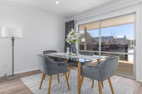 Photo of property in 9a Gordon Place, Levin, 5510