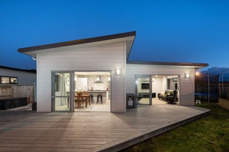 Photo of property in 210 Lakes Boulevard, Pyes Pa, Tauranga, 3112