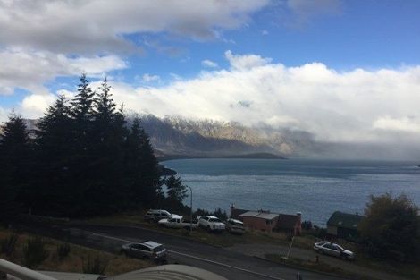 Photo of property in 52 Greenstone Place, Fernhill, Queenstown, 9300