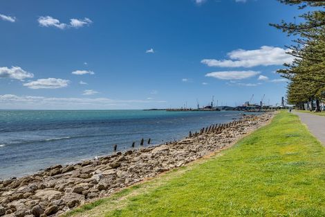 Photo of property in 42 Hardinge Road, Ahuriri, Napier, 4110