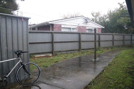 Photo of property in 5a Tonga Place, Riccarton, Christchurch, 8041