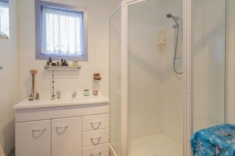 Photo of property in 13 Catherine Crescent, Whitianga, 3510