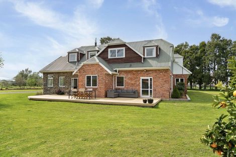 Photo of property in 57 Brooklyn Road, Carterton, 5713