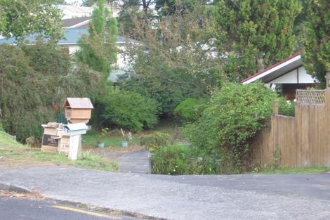 Photo of property in 5 Adriatic Avenue, Henderson, Auckland, 0612