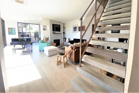 Photo of property in 258 Oceanbeach Road, Mount Maunganui, 3116