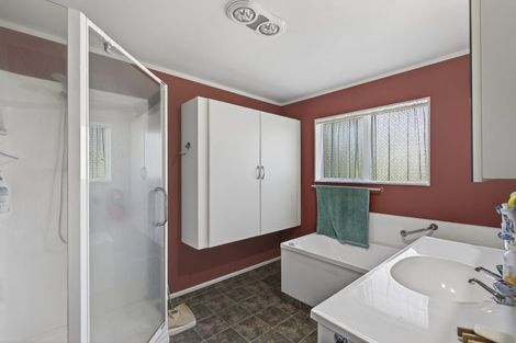 Photo of property in 6a Leatham Avenue, Strandon, New Plymouth, 4312