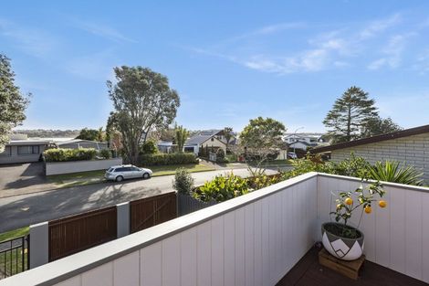 Photo of property in 10 Forrester Drive, Welcome Bay, Tauranga, 3112