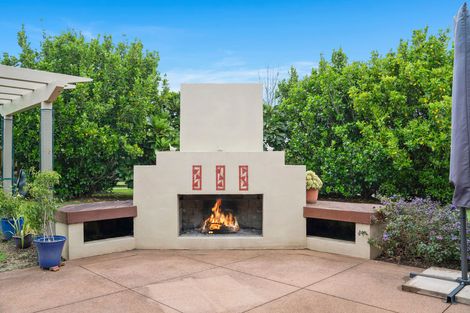 Photo of property in 2a Masters Road, Waiuku, 2681