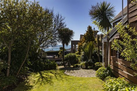 Photo of property in 24 Belleview Terrace, Mount Pleasant, Christchurch, 8081