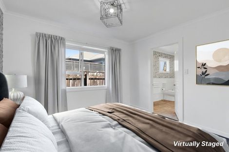 Photo of property in 30 Kahikatea Street, Inglewood, 4330