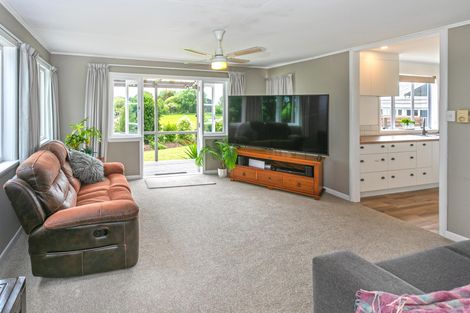 Photo of property in 61 Walton Road, Richmond Downs, Walton, 3475