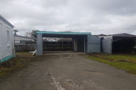 Photo of property in 624 Featherston Street, Roslyn, Palmerston North, 4414