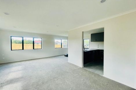 Photo of property in 1 Sharland Avenue, Manurewa, Auckland, 2102