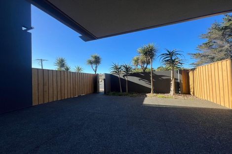 Photo of property in 3/272 Marine Parade, New Brighton, Christchurch, 8061