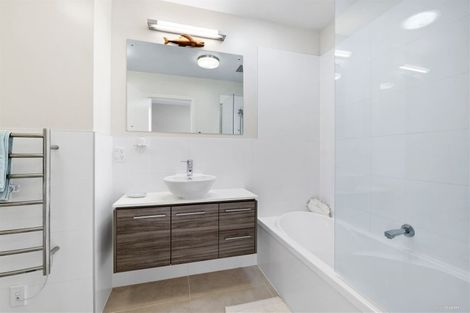 Photo of property in 39 Landmark Terrace, Orewa, 0931