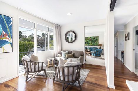 Photo of property in 17 Hillcrest Grove, Hillpark, Auckland, 2102