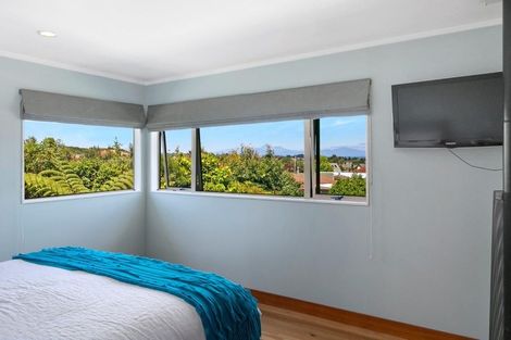 Photo of property in 10 Golders Place, Richmond Heights, Taupo, 3330