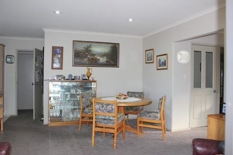 Photo of property in 12 Putaka Place, Papamoa Beach, Papamoa, 3118