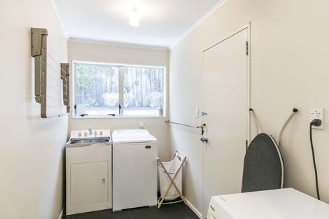 Photo of property in 3 Waterford Drive, Churton Park, Wellington, 6037