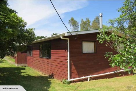 Photo of property in 104 Cemetery Road, Wainui, Silverdale, 0992