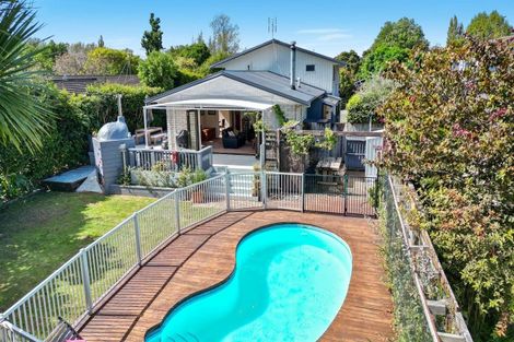 Photo of property in 14 Mcdowall Place, Queenwood, Hamilton, 3210