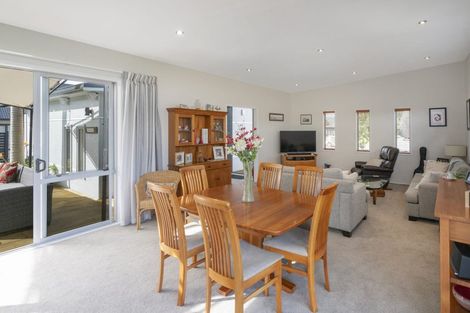 Photo of property in 2 Pelican Place, Whitianga, 3510