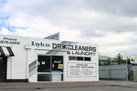 Photo of property in 907 Heretaunga Street East, Parkvale, Hastings, 4122