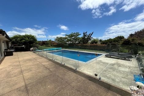 Photo of property in 127 Mcrobbie Road, Kingseat, Papakura, 2580