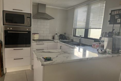 Photo of property in 1/7 Dennis Road, Papatoetoe, Auckland, 2025