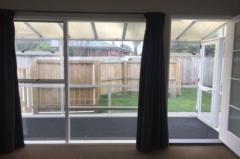 Photo of property in 2/226 Wainoni Road, Avondale, Christchurch, 8061