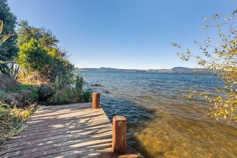 Photo of property in 177 Kawaha Point Road, Kawaha Point, Rotorua, 3010