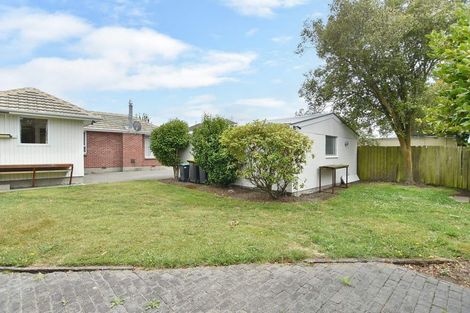 Photo of property in 184 Withells Road, Avonhead, Christchurch, 8042
