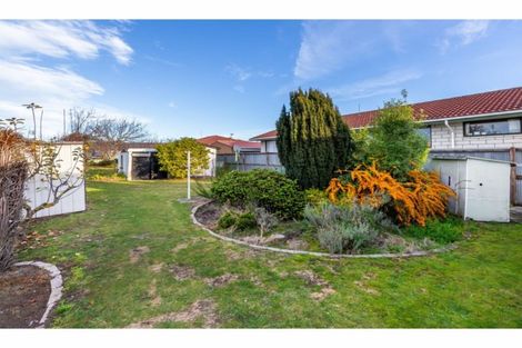 Photo of property in 13 Cradock Street, South New Brighton, Christchurch, 8062