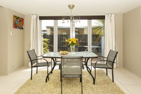 Photo of property in 14 Torbay Avenue, Huntingdon, Ashburton, 7774