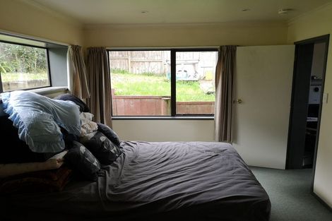 Photo of property in 136 West Harbour Drive, West Harbour, Auckland, 0618