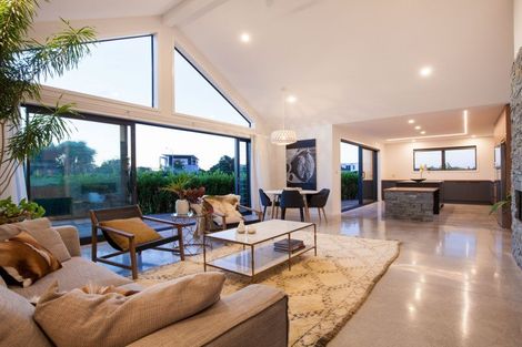 Photo of property in 7/31 Links Drive, Waiwhakaiho, New Plymouth, 4312