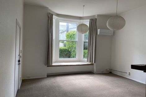 Photo of property in 6 Burnell Avenue, Thorndon, Wellington, 6011