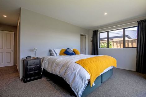 Photo of property in 85 Shillingford Boulevard, Rolleston, 7615