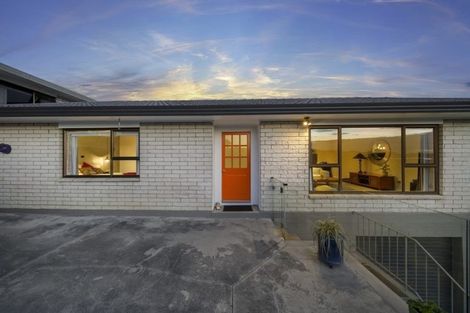 Photo of property in 18b Devon Road, Bucklands Beach, Auckland, 2012