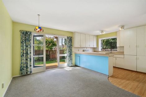 Photo of property in 15 Cranbrook Avenue, Burnside, Christchurch, 8053