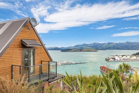 Photo of property in 30 Gilmour Terrace, Lyttelton, 8082