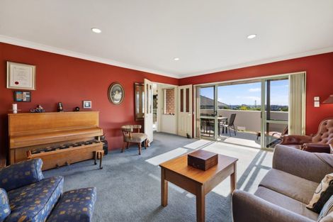 Photo of property in 39 Bayvista Close, Welcome Bay, Tauranga, 3112