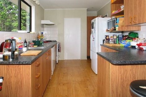 Photo of property in 40 Whanake Street, Titahi Bay, Porirua, 5022