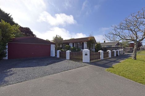 Photo of property in 72 Orrick Crescent, Avondale, Christchurch, 8061