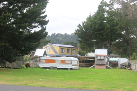 Photo of property in 114 Waimaire Avenue, Matarangi, Whitianga, 3592