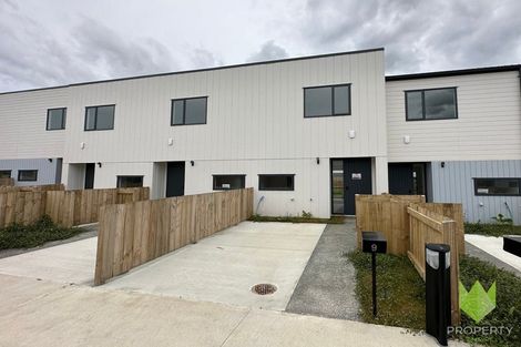 Photo of property in 9 Clay Works Lane, New Lynn, 0600