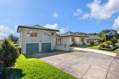 Photo of property in 7 Sunnyview Avenue, Shelly Park, Auckland, 2014